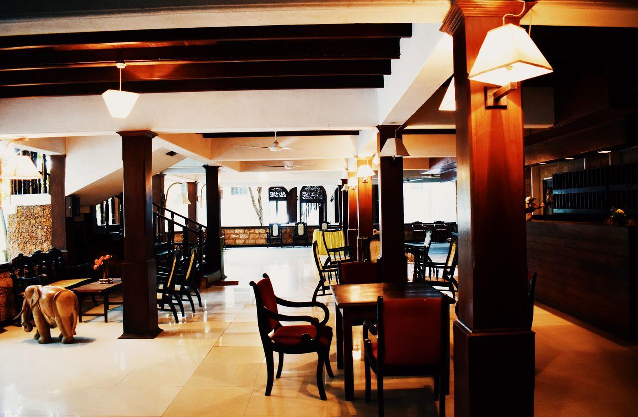 Hotel Araliya Villa Балапития Екстериор снимка
